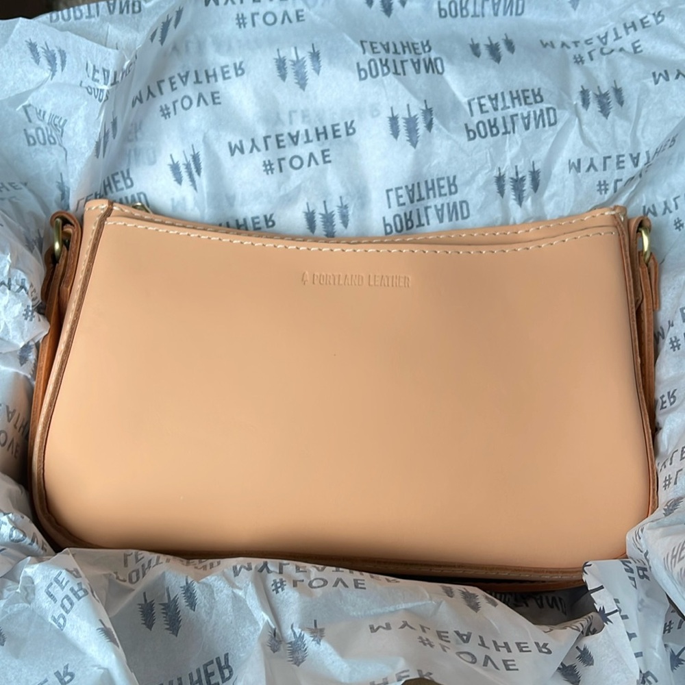 Portland Leather Lucy Shoulder Bag C grade - Mamey